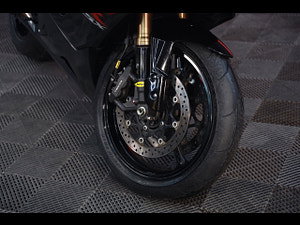 Suzuki Gsx-r1000 thumbnail