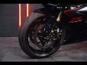 Suzuki Gsx-r1000 thumbnail