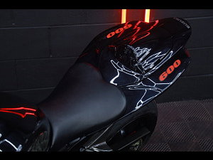 Suzuki Gsx-r600 thumbnail