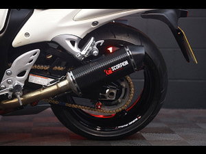Suzuki GSX1300R Hayabusa thumbnail