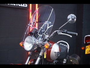 Triumph Bonneville T100 thumbnail