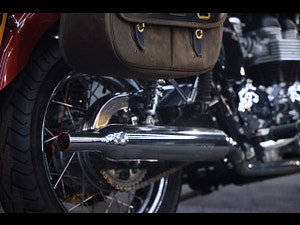 Triumph Bonneville T100 thumbnail
