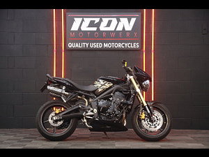 Triumph Street Triple 675 thumbnail
