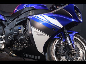 Yamaha R1 thumbnail