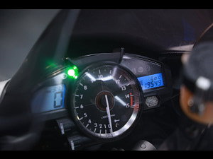 Yamaha R1 thumbnail