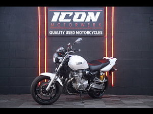 Yamaha XJR1300 thumbnail