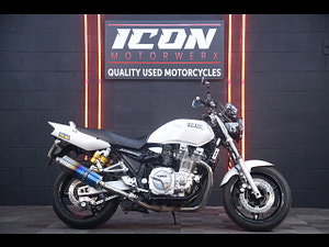 Yamaha XJR1300 thumbnail