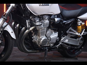 Yamaha XJR1300 thumbnail