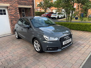 Audi A1 thumbnail