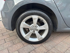 Audi A1 thumbnail