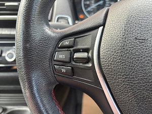 BMW 1 Series thumbnail