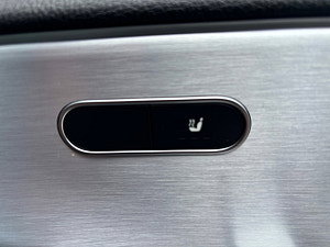 Mercedes-Benz CLA thumbnail