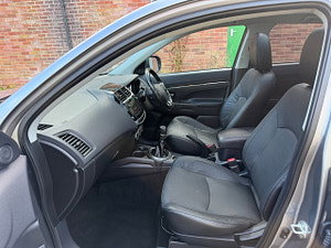 Mitsubishi ASX thumbnail