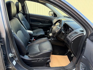 Mitsubishi ASX thumbnail