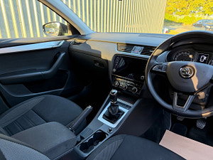 Skoda Octavia thumbnail