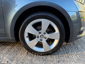 Skoda Octavia thumbnail