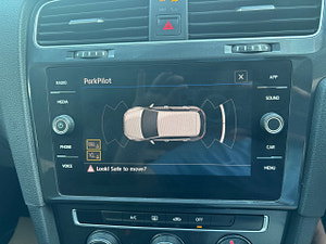 Volkswagen Golf thumbnail