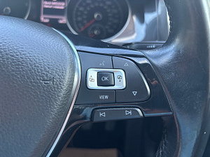 Volkswagen Golf thumbnail