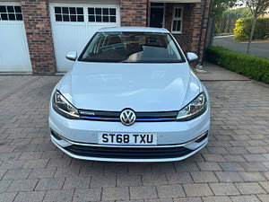 Volkswagen Golf thumbnail