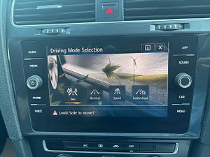 Volkswagen Golf thumbnail