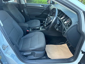 Volkswagen Golf thumbnail