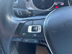 Volkswagen Golf thumbnail