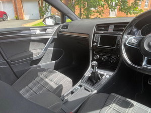 Volkswagen Golf thumbnail
