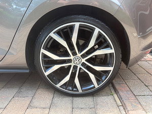 Volkswagen Golf thumbnail