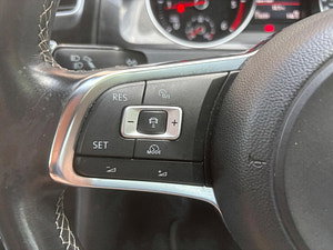 Volkswagen Golf thumbnail