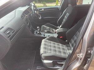 Volkswagen Golf thumbnail