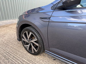 Volkswagen Polo thumbnail