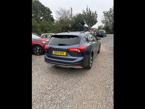 Ford Focus thumbnail