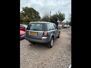 Land Rover Freelander 2 thumbnail