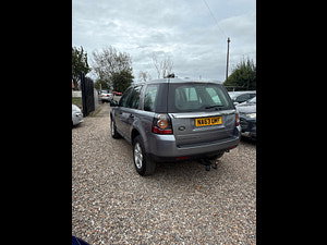 Land Rover Freelander 2 thumbnail