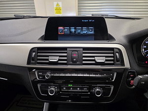 BMW 1 Series thumbnail