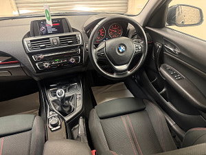 BMW 1 Series thumbnail