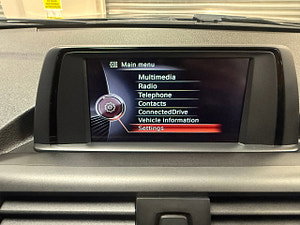 BMW 1 Series thumbnail