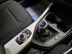 BMW 2 Series thumbnail