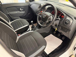 Dacia Sandero Stepway thumbnail