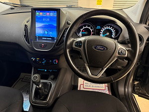 Ford Transit Courier thumbnail