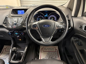 Ford EcoSport thumbnail