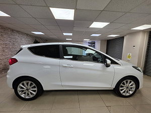 Ford Fiesta thumbnail