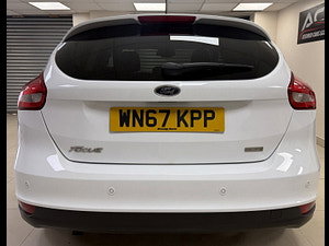Ford Focus thumbnail