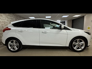 Ford Focus thumbnail