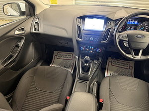 Ford Focus thumbnail