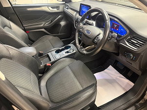 Ford Focus thumbnail
