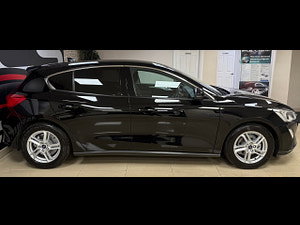 Ford Focus thumbnail