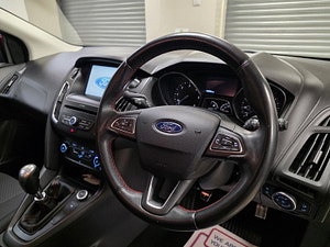 Ford Focus thumbnail