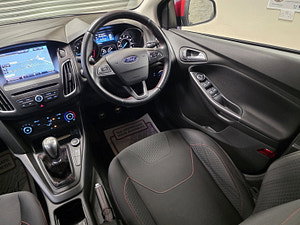 Ford Focus thumbnail