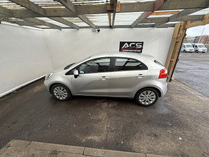 Kia Rio thumbnail